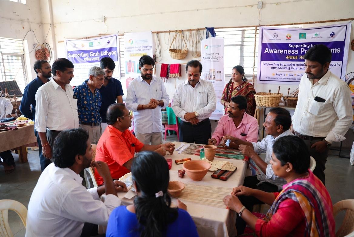 Supporting to Gruh Udhyog